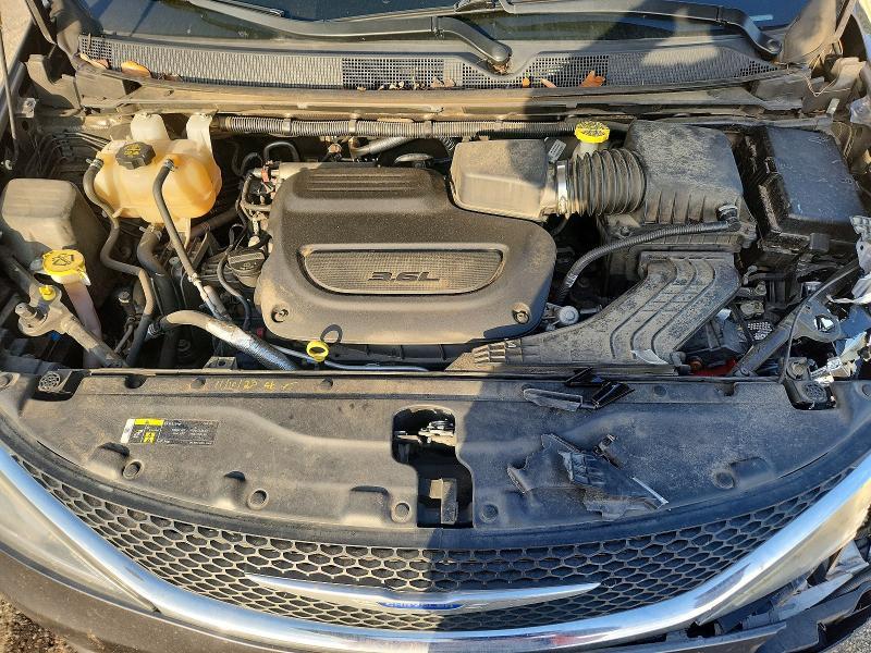 2019 Chrysler Pacifica Touring l