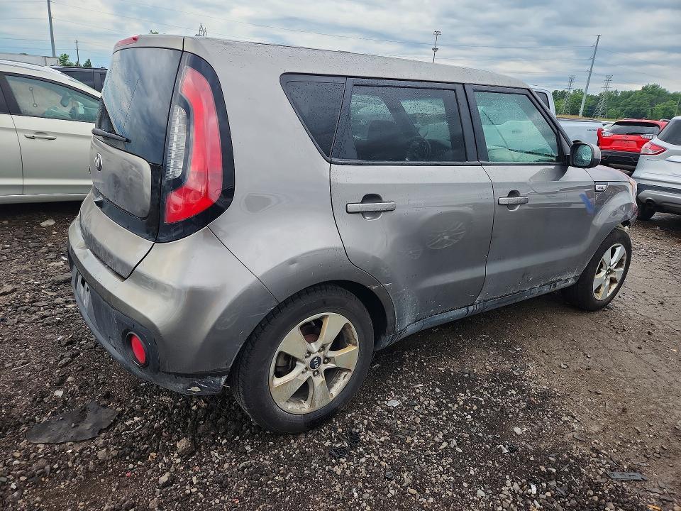 2018 KIA Soul Base