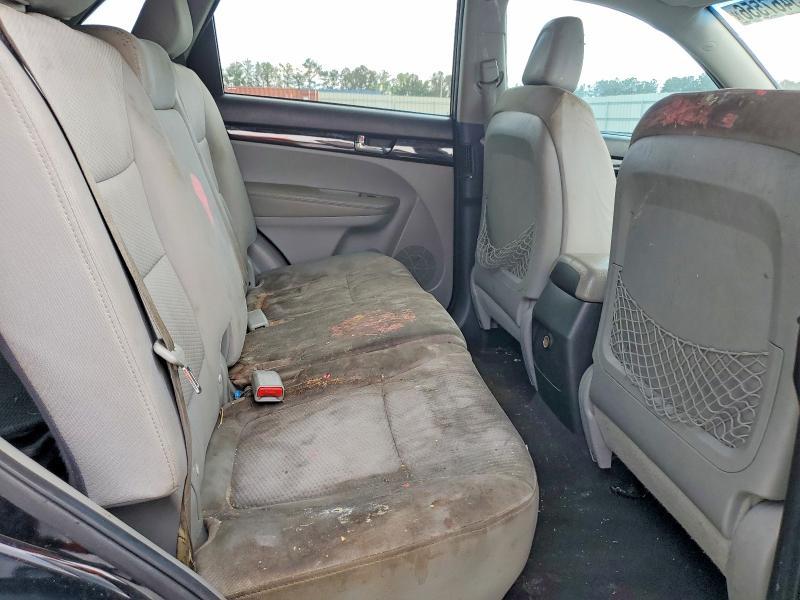 2011 KIA Sorento lx