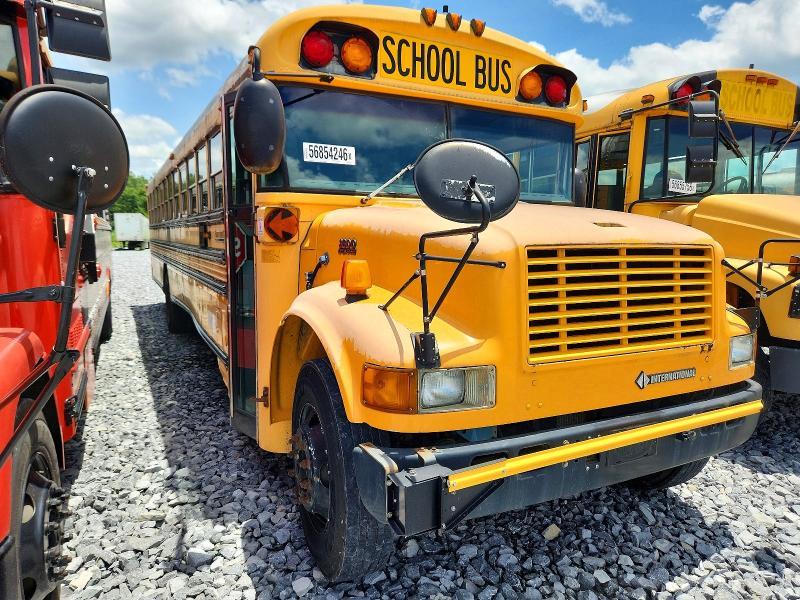 2003 International 3800 School bus