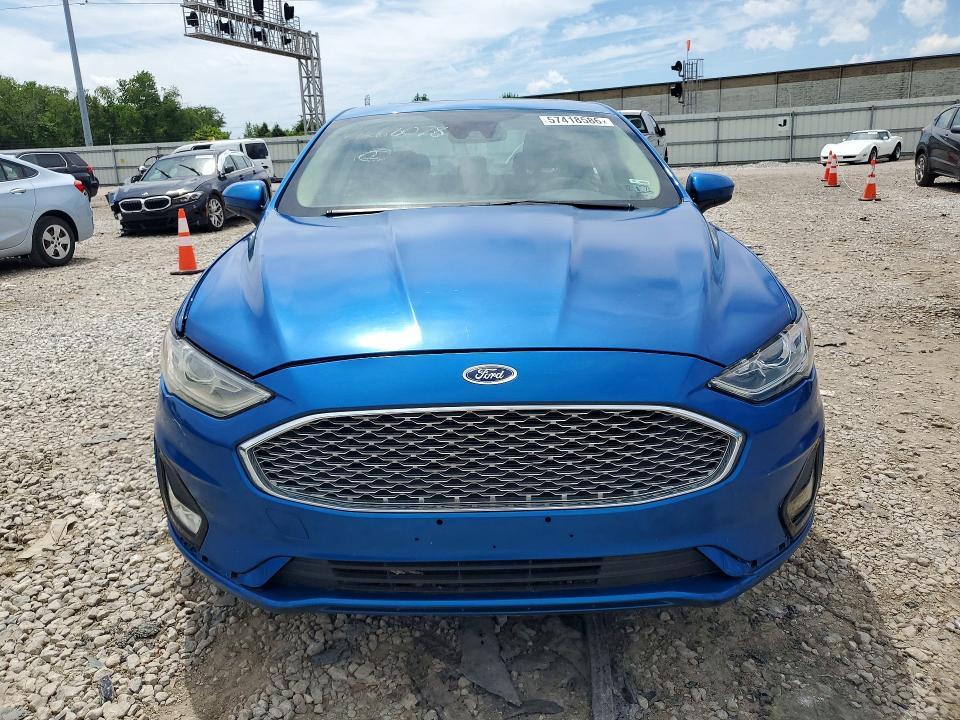 2020 Ford Fusion se