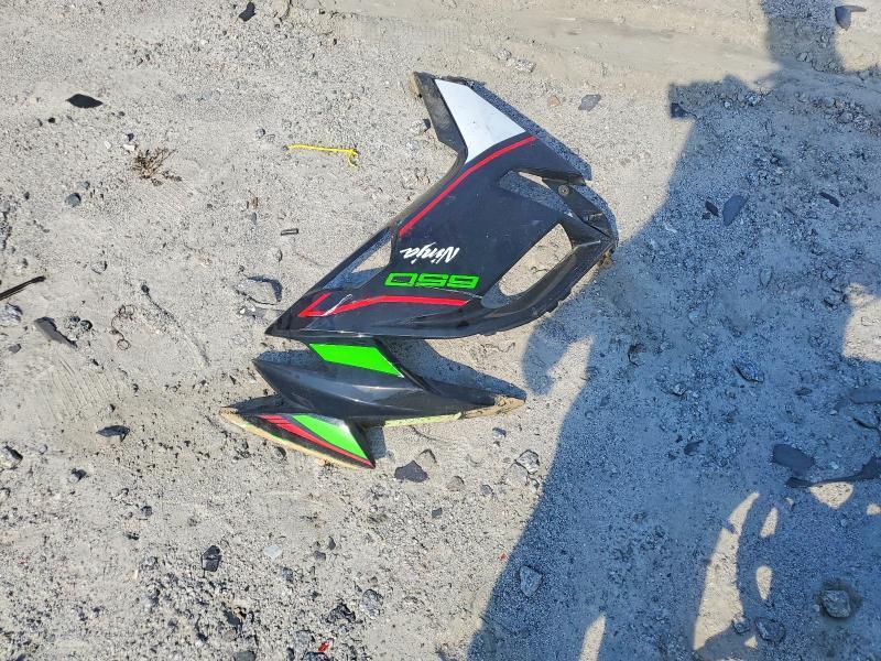 2022 Kawasaki EX650 N