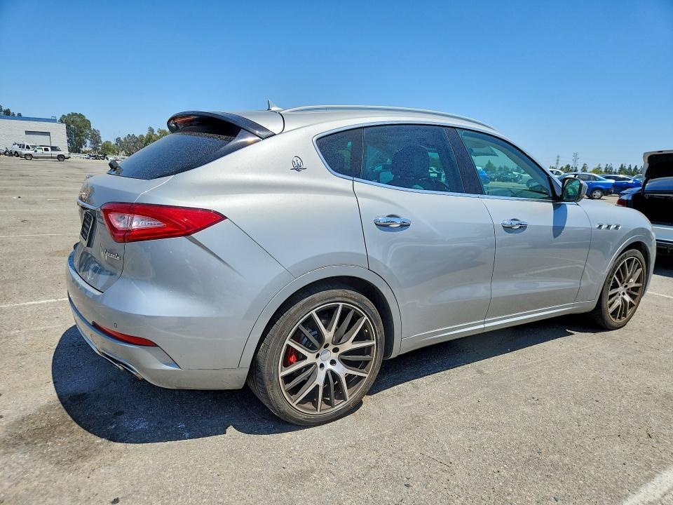 2017 Maserati Levante s Luxury