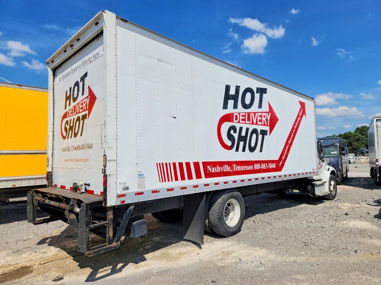 2017 Frht - Freightliner 2017 Freightliner Business Class M2 BOX Truck