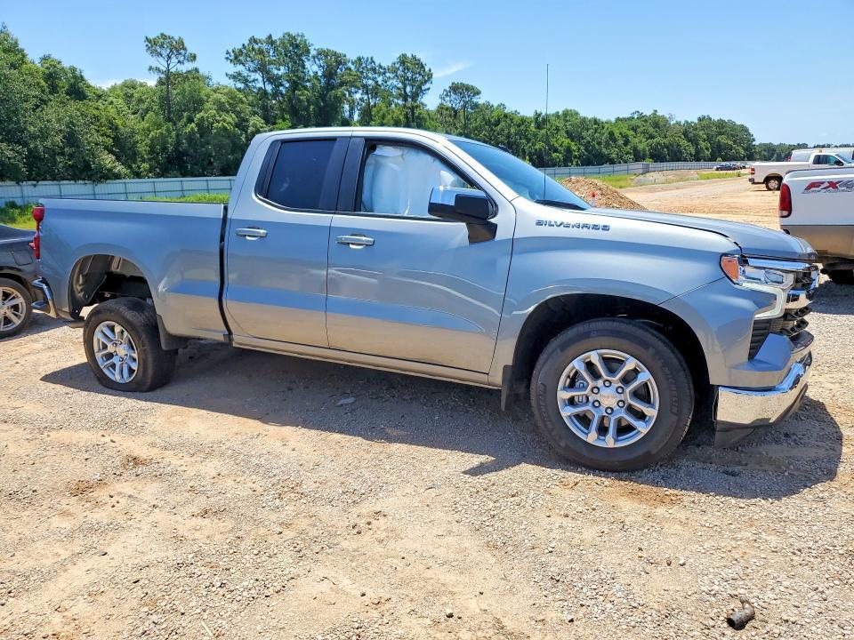 2026 Chevrolet Silverado C1500 LT