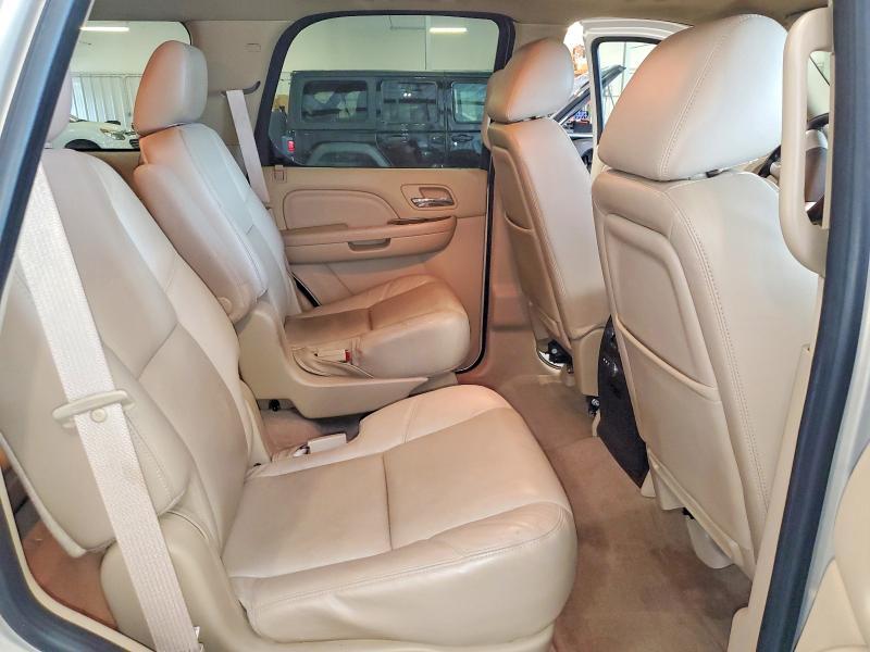 2011 Cadillac Escalade Premium