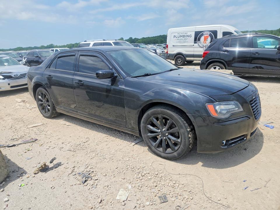 2014 Chrysler 300 s