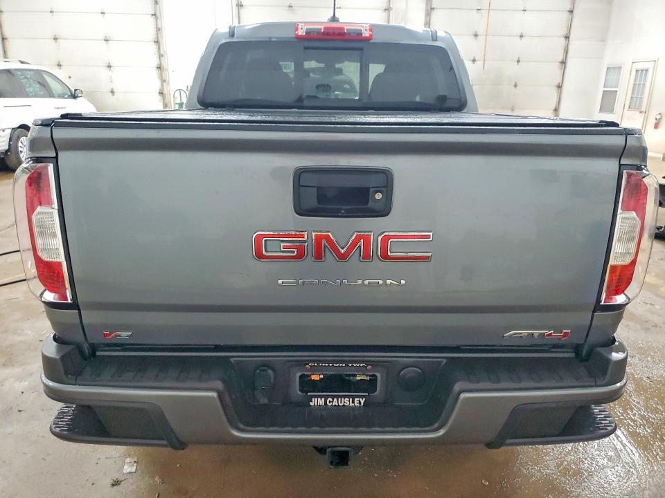 2022 GMC Canyon AT4