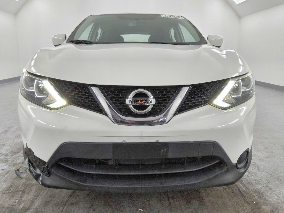 2017 Nissan Rogue Sport s