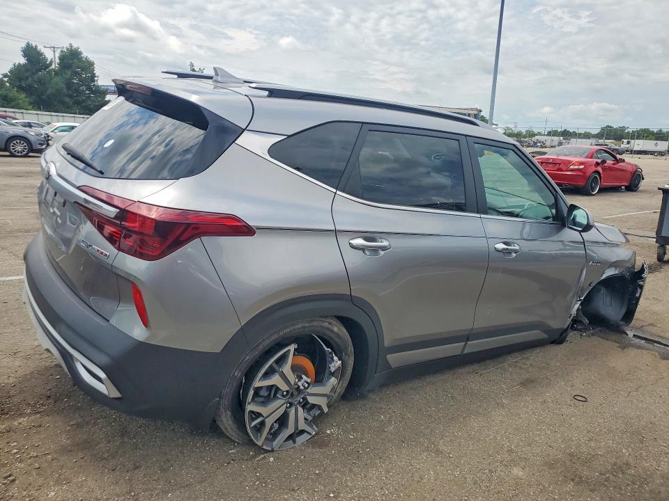 2021 KIA Seltos sx