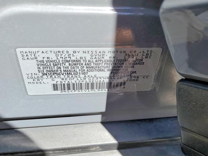 2021 Nissan Kicks sv