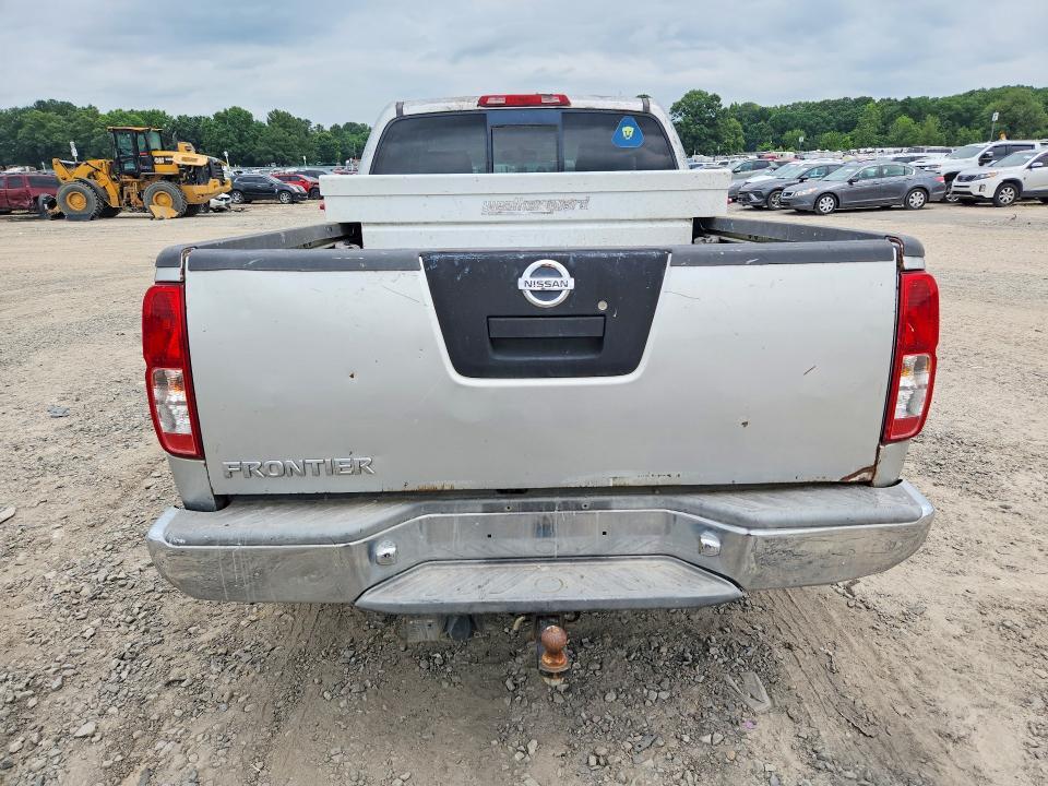 2005 Nissan Frontier se