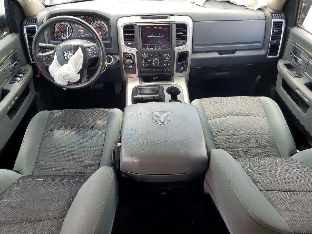 2018 Dodge RAM 1500 SLT