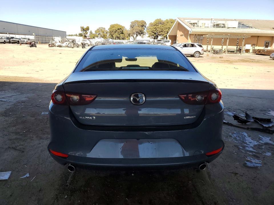 2023 Mazda 3 Preferred