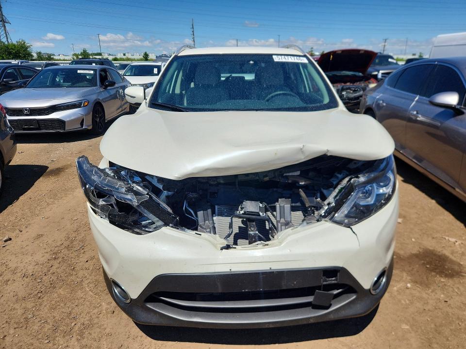2018 Nissan Rogue Sport sv