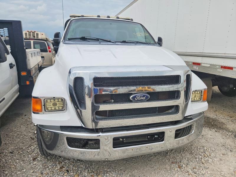 2012 Ford F650