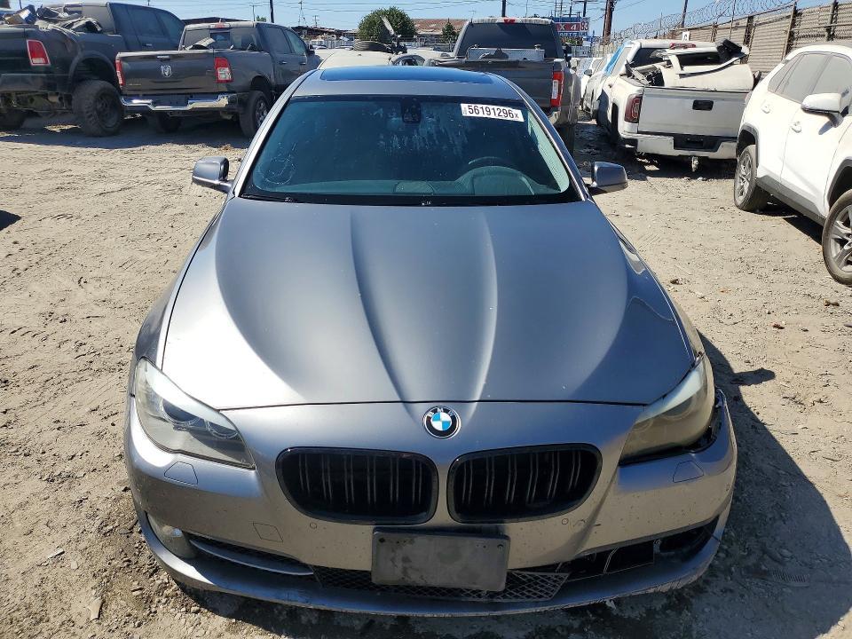 2013 BMW 528 i