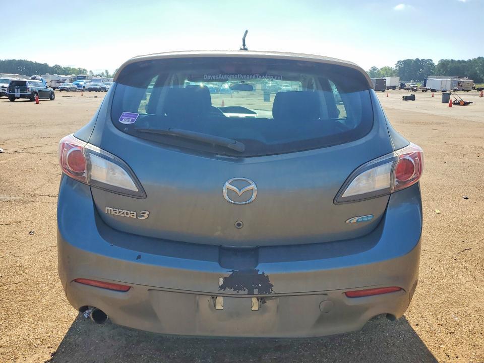 2012 Mazda 3 I
