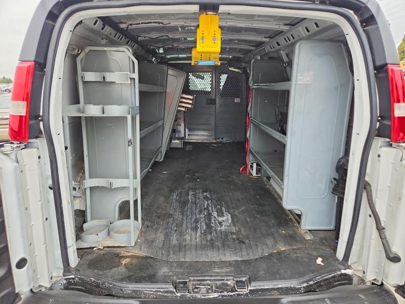 2021 Chevrolet Express G2500
