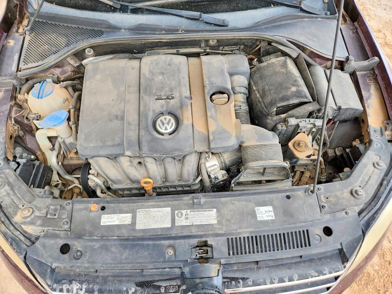 2013 Volkswagen Passat s