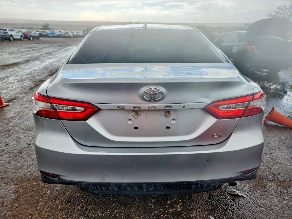 2020 Toyota Camry le