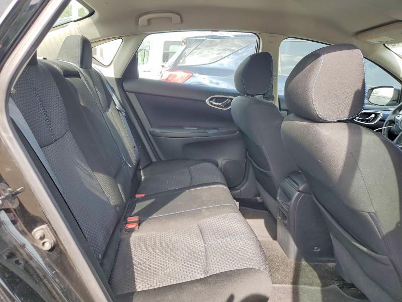 2016 Nissan Sentra sr