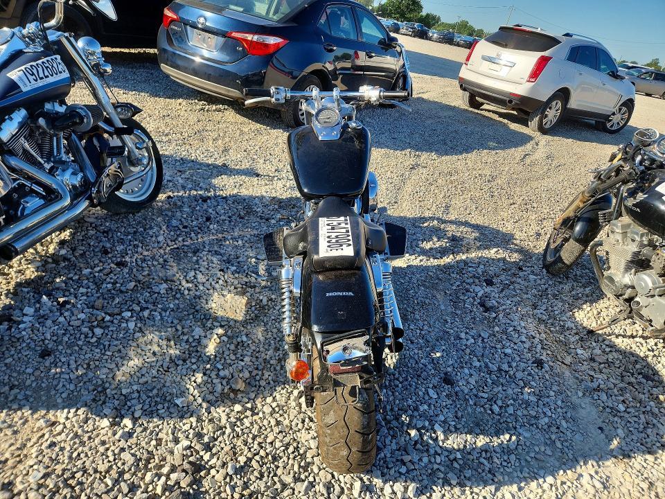 2003 Honda VT750 DC