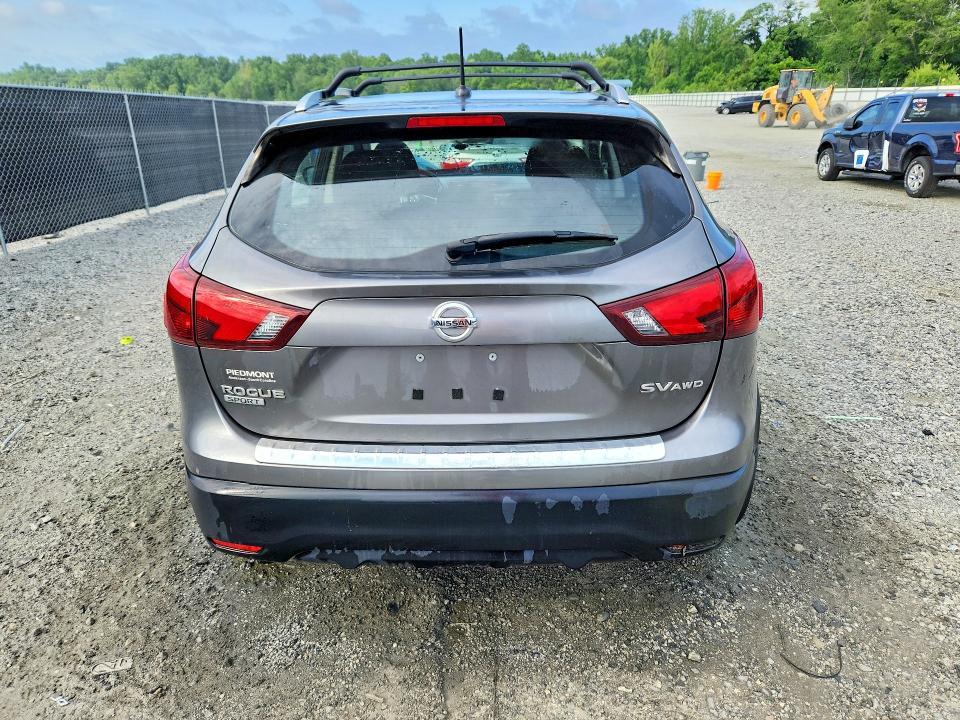 2018 Nissan Rogue Sport sv
