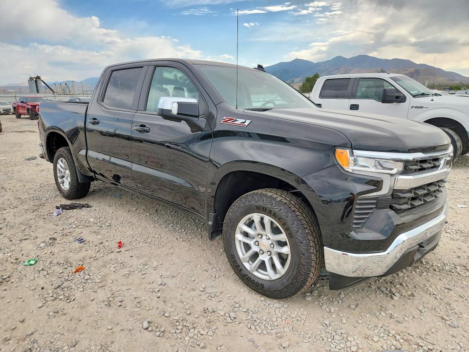 2026 Chevrolet Silverado K1500 LT