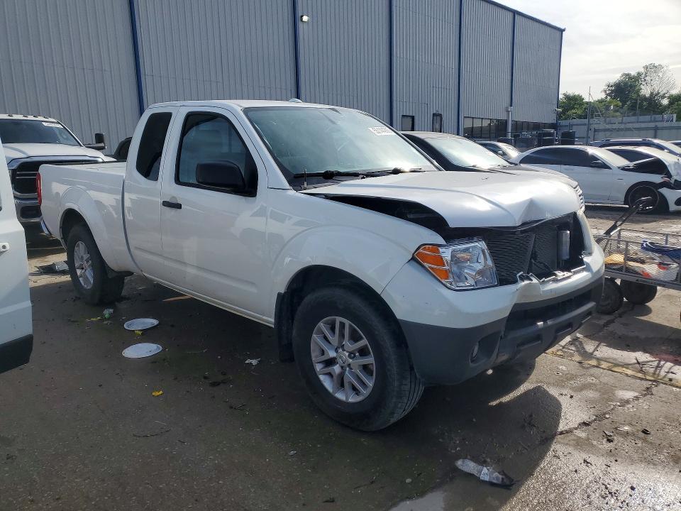 2017 Nissan Frontier SV V6