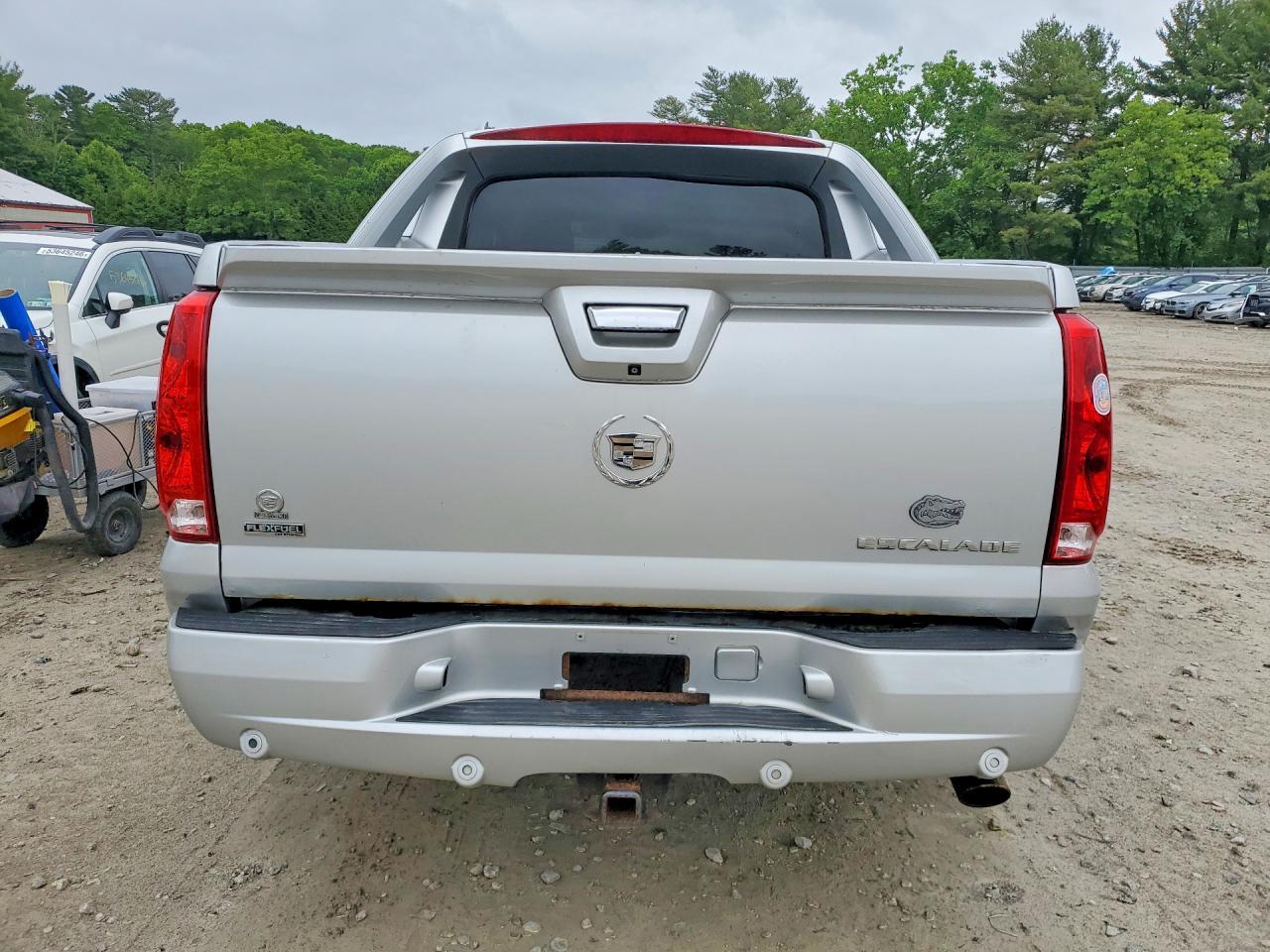 2010 Cadillac Escalade EXT Luxury