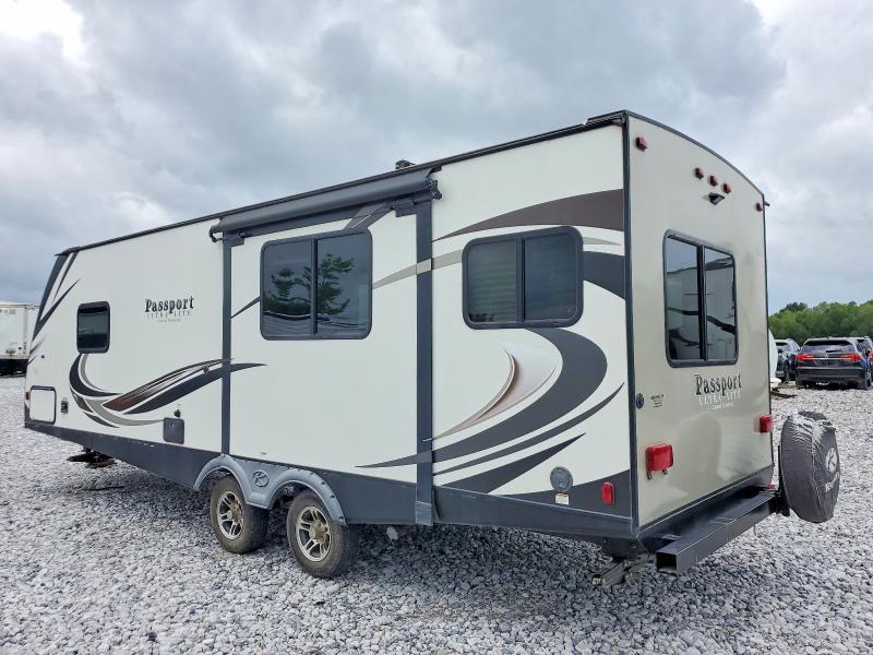 2018 Dutchmen Ultralite / 2520rl
