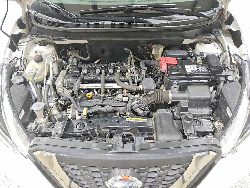 2018 Nissan Kicks sr