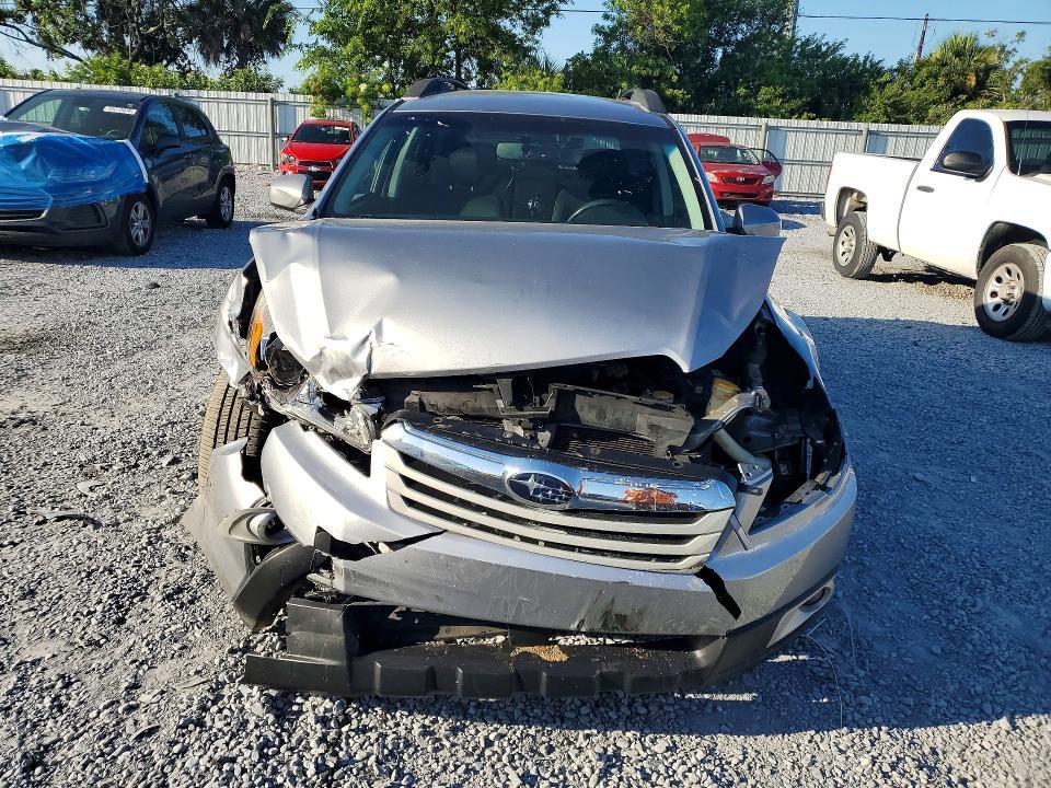 2011 Subaru Outback 2.5i Premium