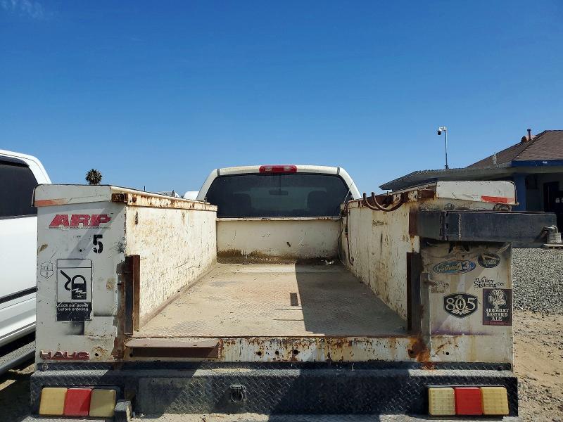 2004 Dodge RAM 3500 ST