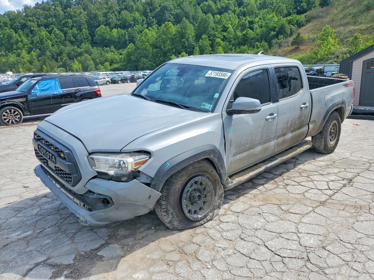 2018 Toyota Tacoma TRD OFF-Road