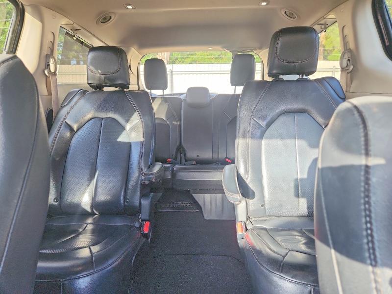 2019 Chrysler Pacifica Touring l