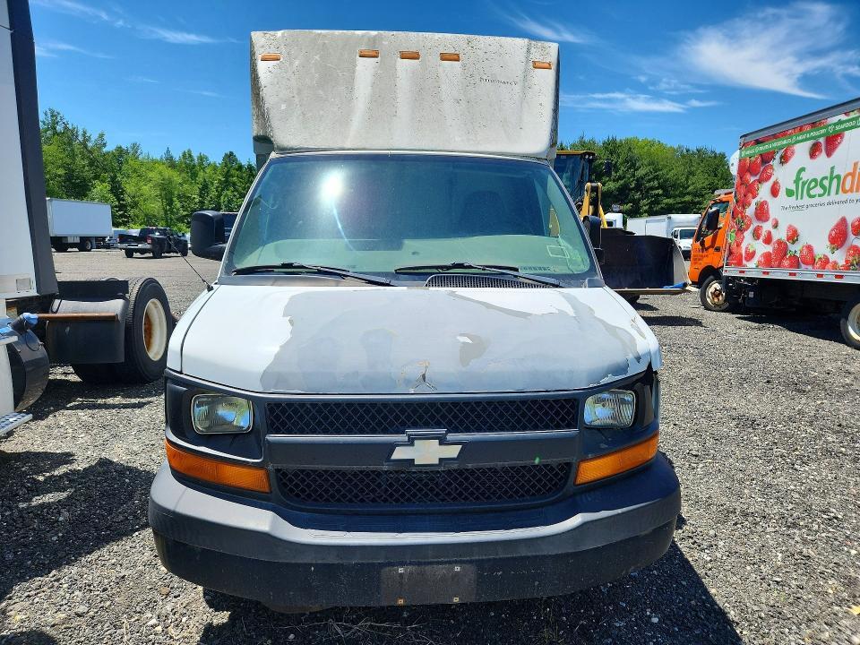 2008 Chevrolet Express Delivery Truck