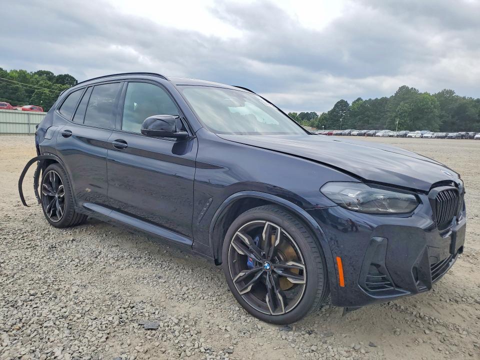 2024 BMW X3 M40i