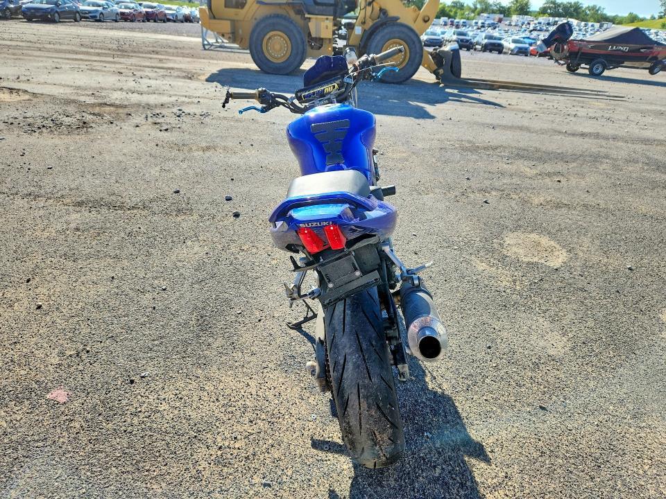 2005 Suzuki Sv650