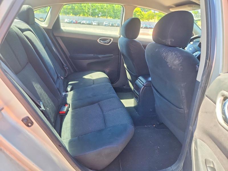 2015 Nissan Sentra sr