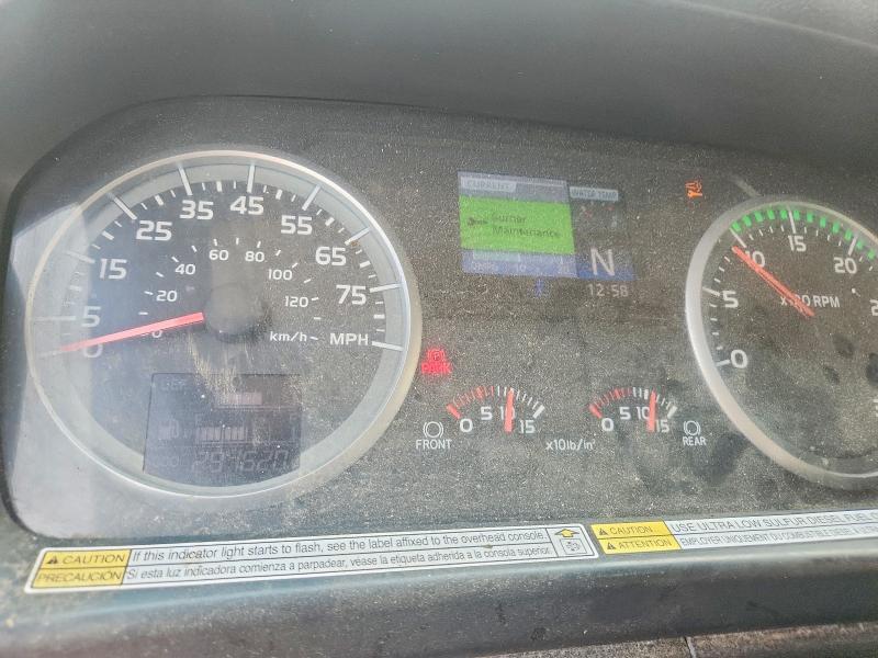 2013 Hino 258/268 BOX Truck