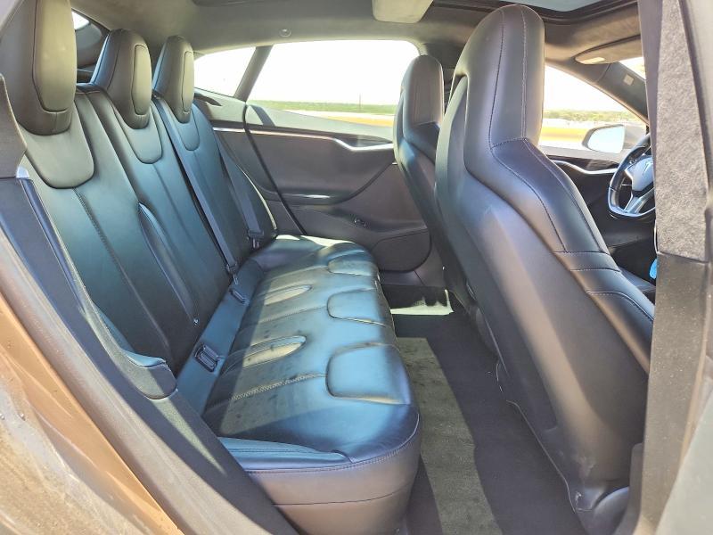 2015 Tesla Model s 70D