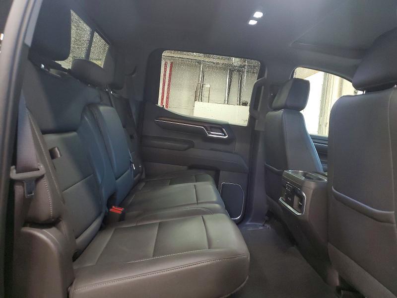 2023 GMC Sierra K1500 SLT