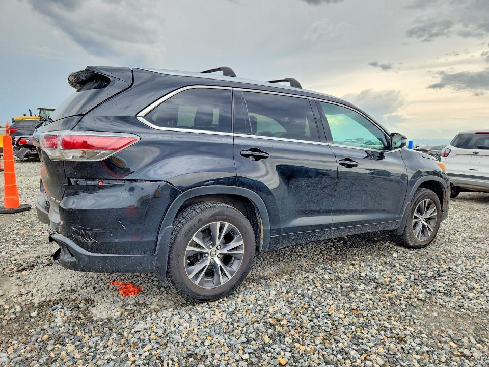 2016 Toyota Highlander xle