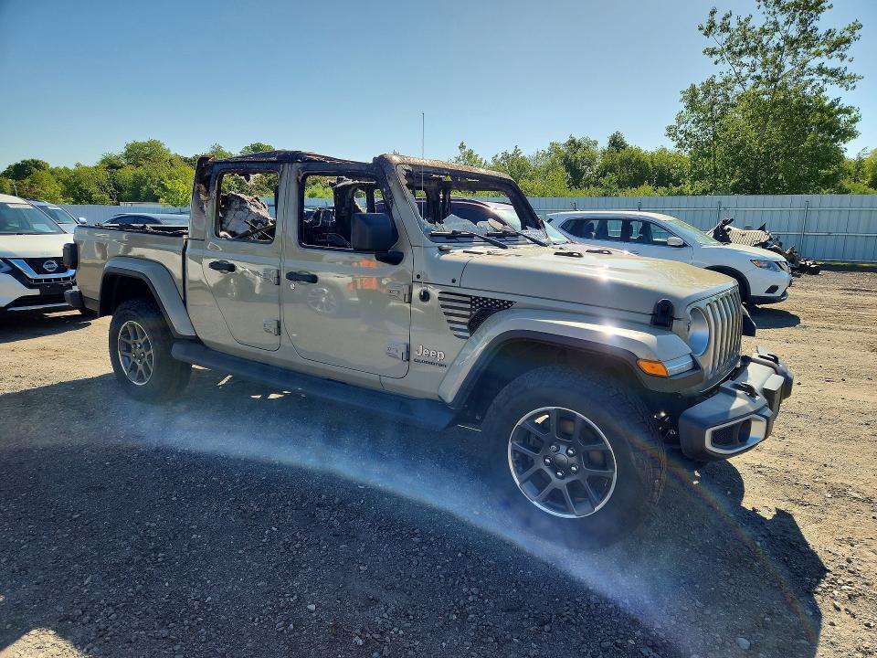 2020 Jeep Gladiator Overland