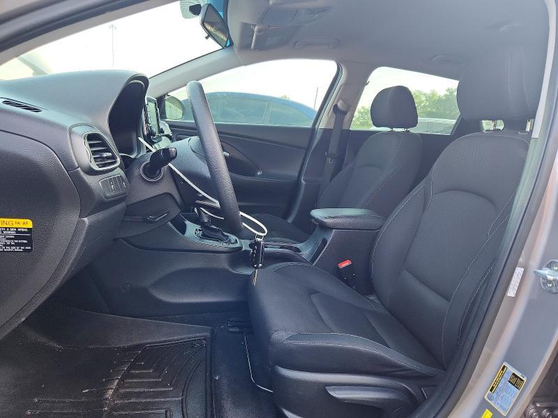 2020 Hyundai Elantra gt Base