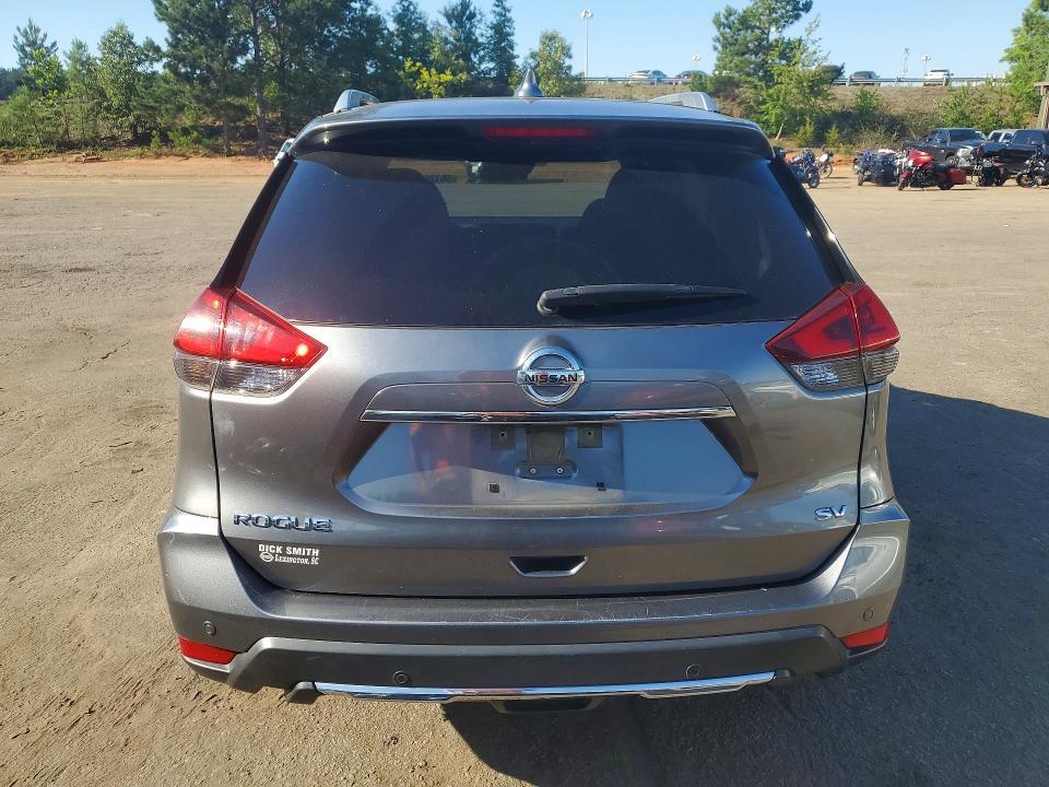 2019 Nissan Rogue sv