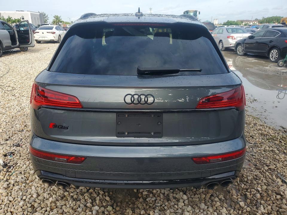 2024 Audi SQ5 Prestige