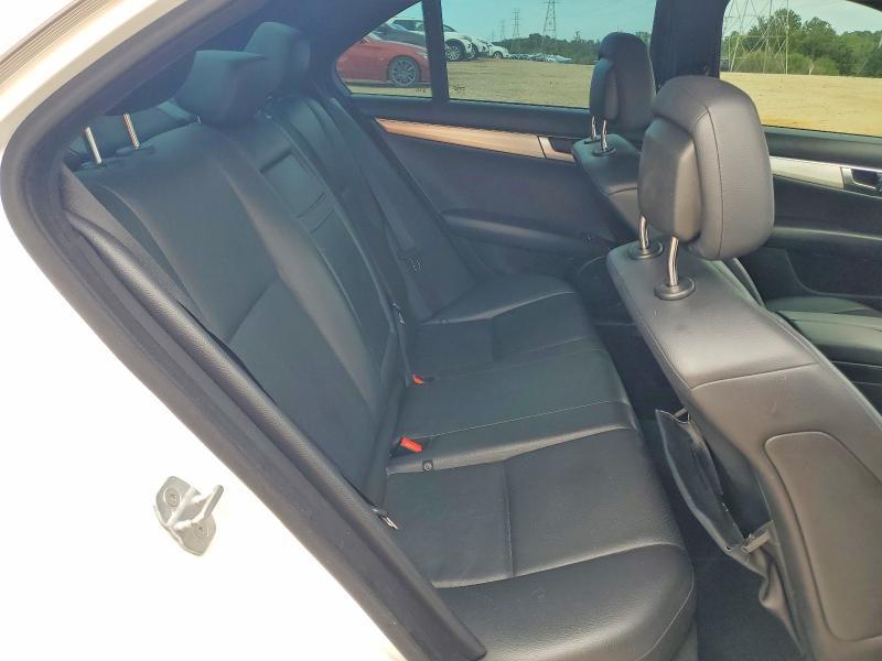 2014 Mercedes-Benz C 250